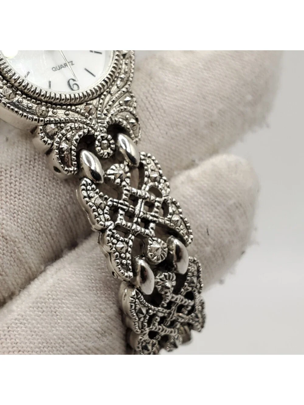 Vintage Style Rumours Quartz Womens Watch 23mm Silver Tone New Battery